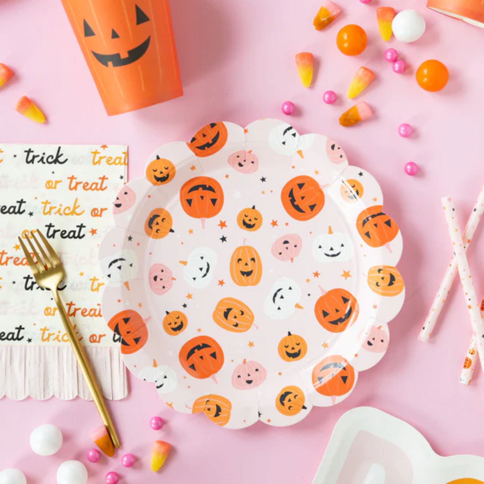 Pumpkins & Ghosts