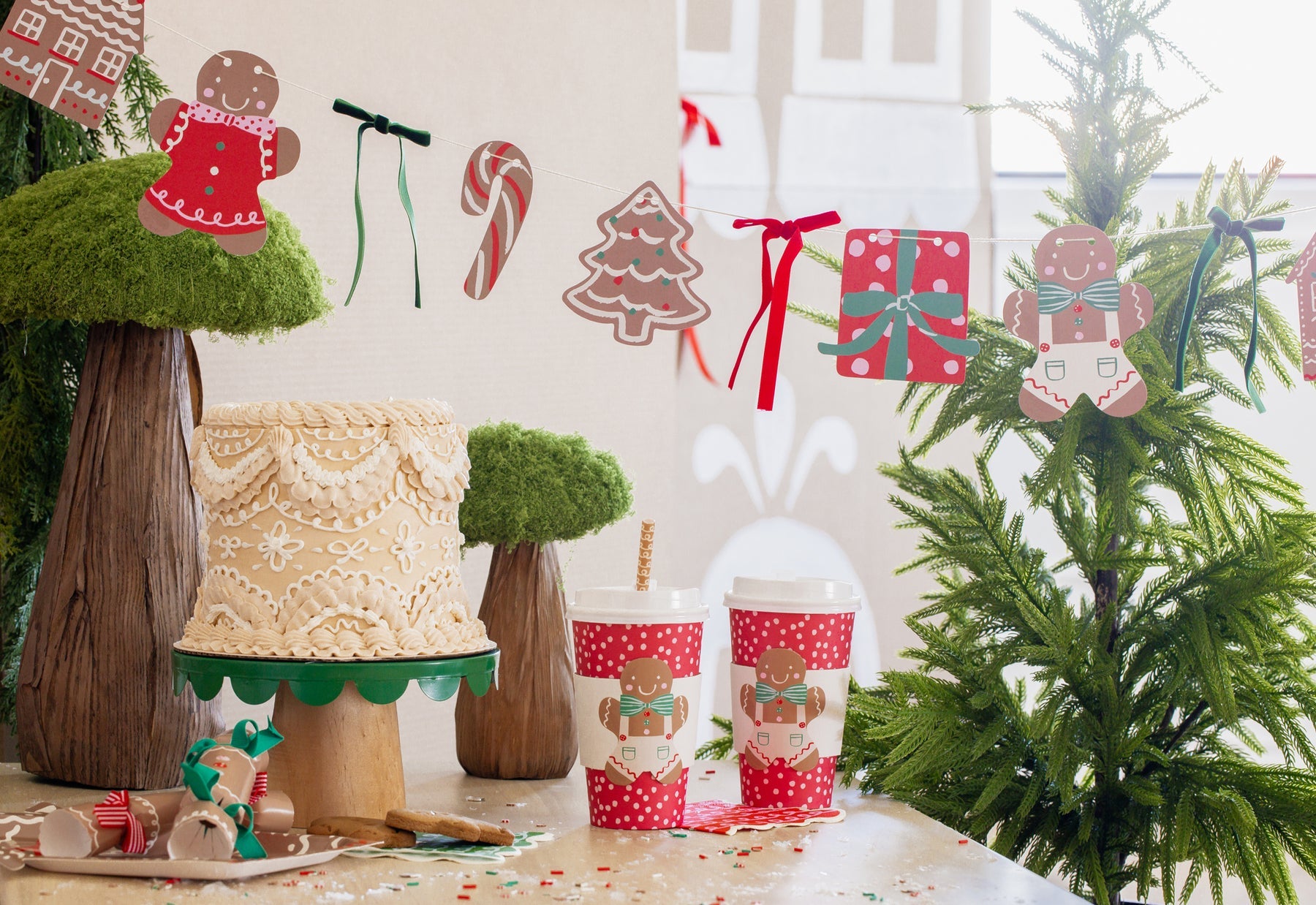 PRESALE: GBD1210 - Gingerbread To-Go Cup