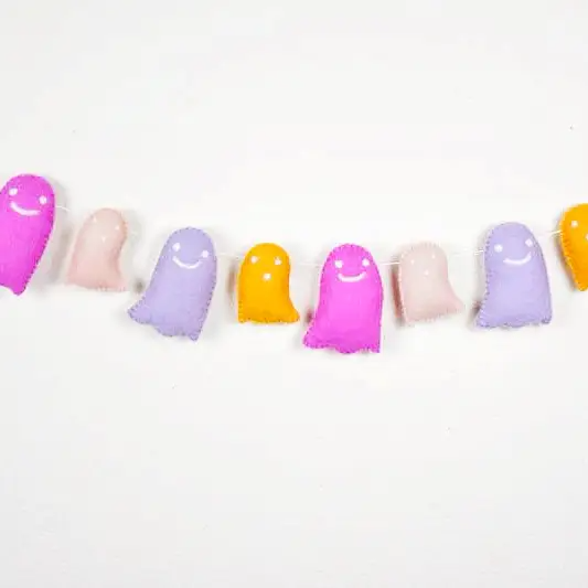 Pastel Ghost Felt Garland