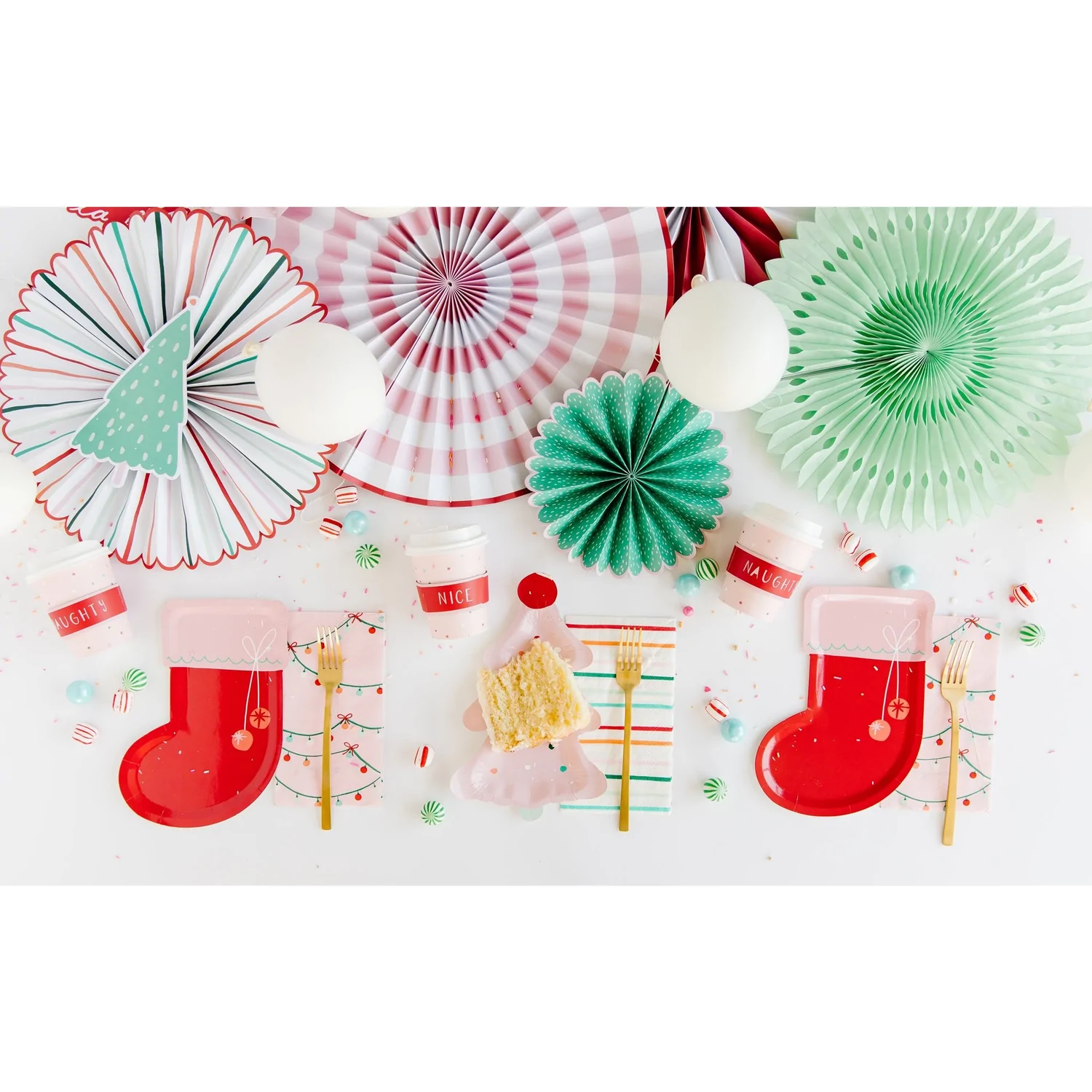 Oui Party Christmas 9" Shaped Stocking Plate (8)