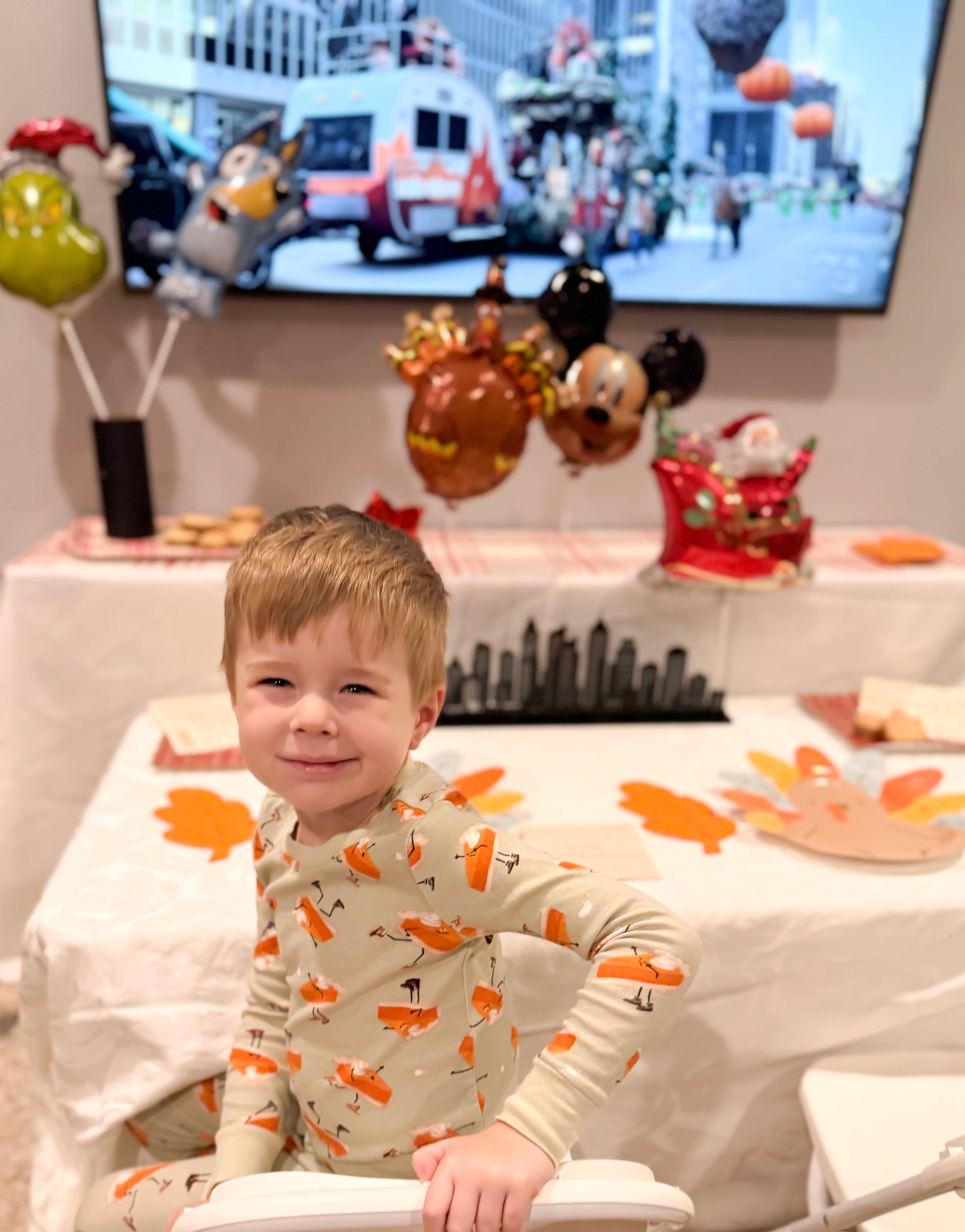 PRESALE: Air Fill Balloons (READ DESCRIPTION) - Kedziefest Thanksgiving Day Parade Collection