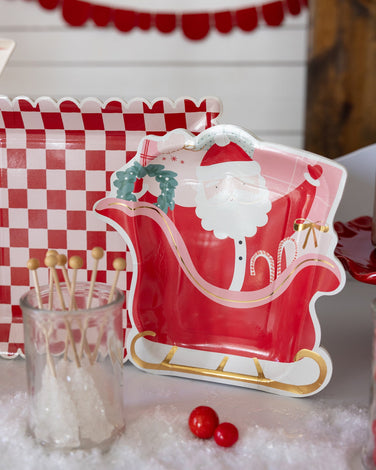 SANTA'S SLEIGH SHAPED PAPER PLATES