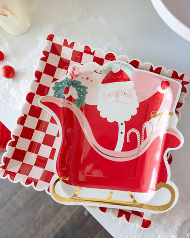 SANTA'S SLEIGH SHAPED PAPER PLATES