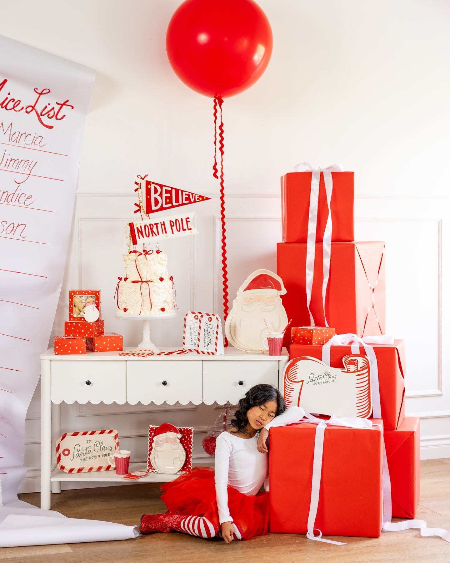 PRESALE: BEC1215 - Santa Scroll Placemat