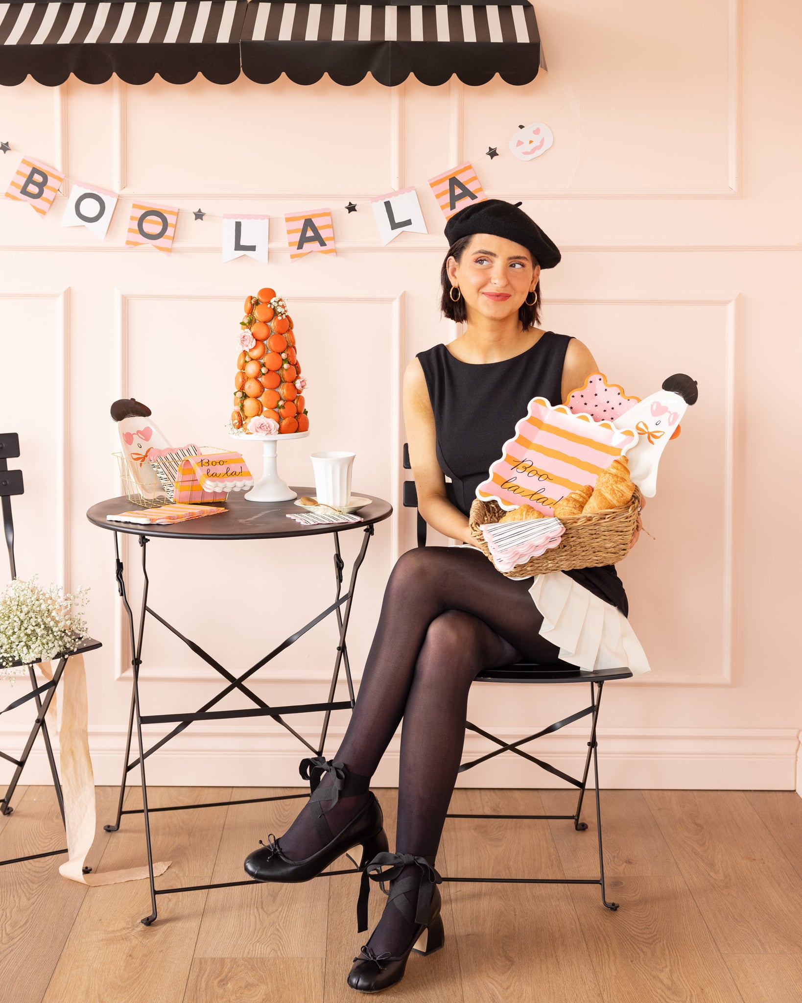 Presale: WHITE & BLACK STRIPED COCKTAIL NAPKIN