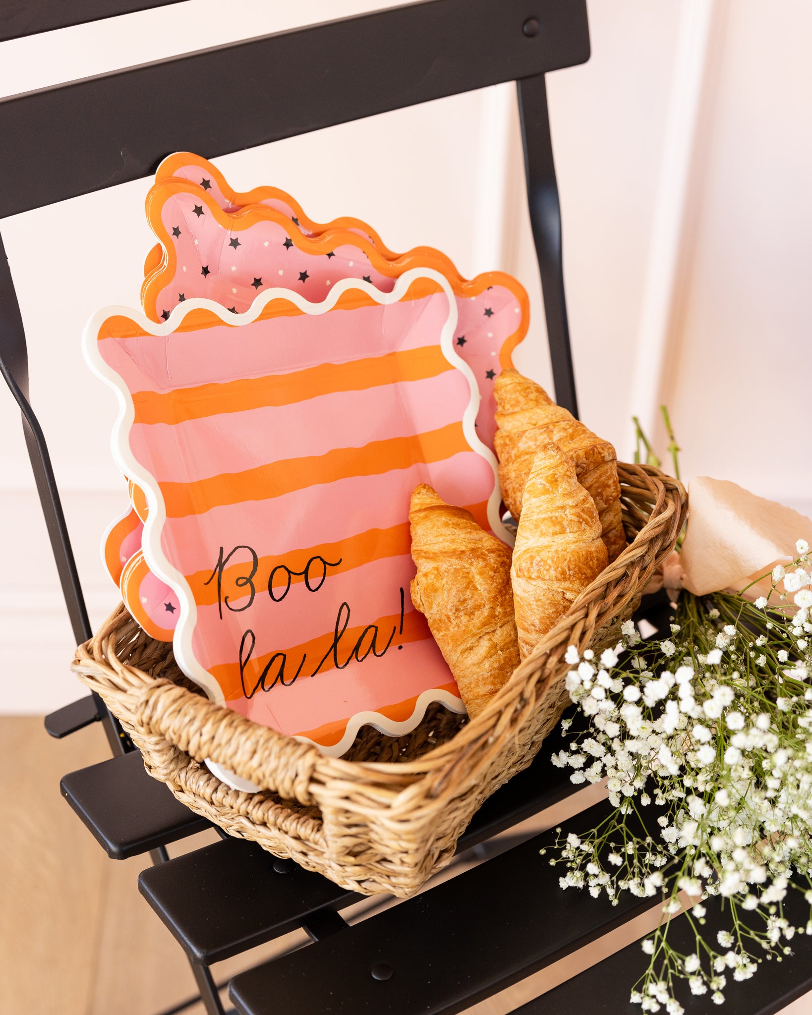 Presale: PINK & ORANGE BOO LA LA PAPER PLATE