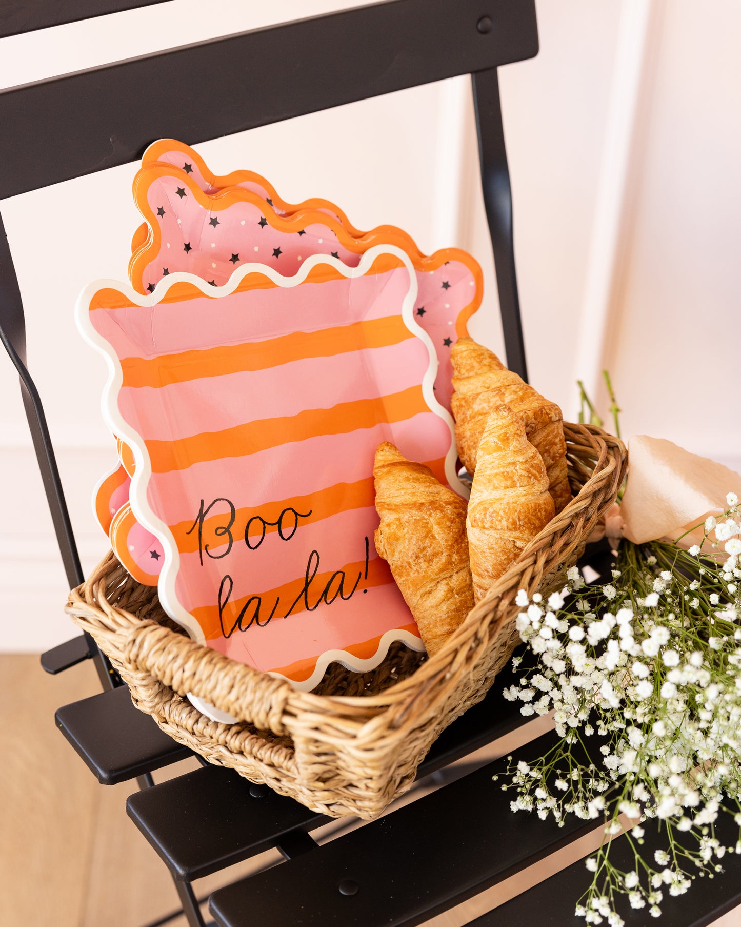 Presale: PINK & ORANGE BOO LA LA PAPER PLATE
