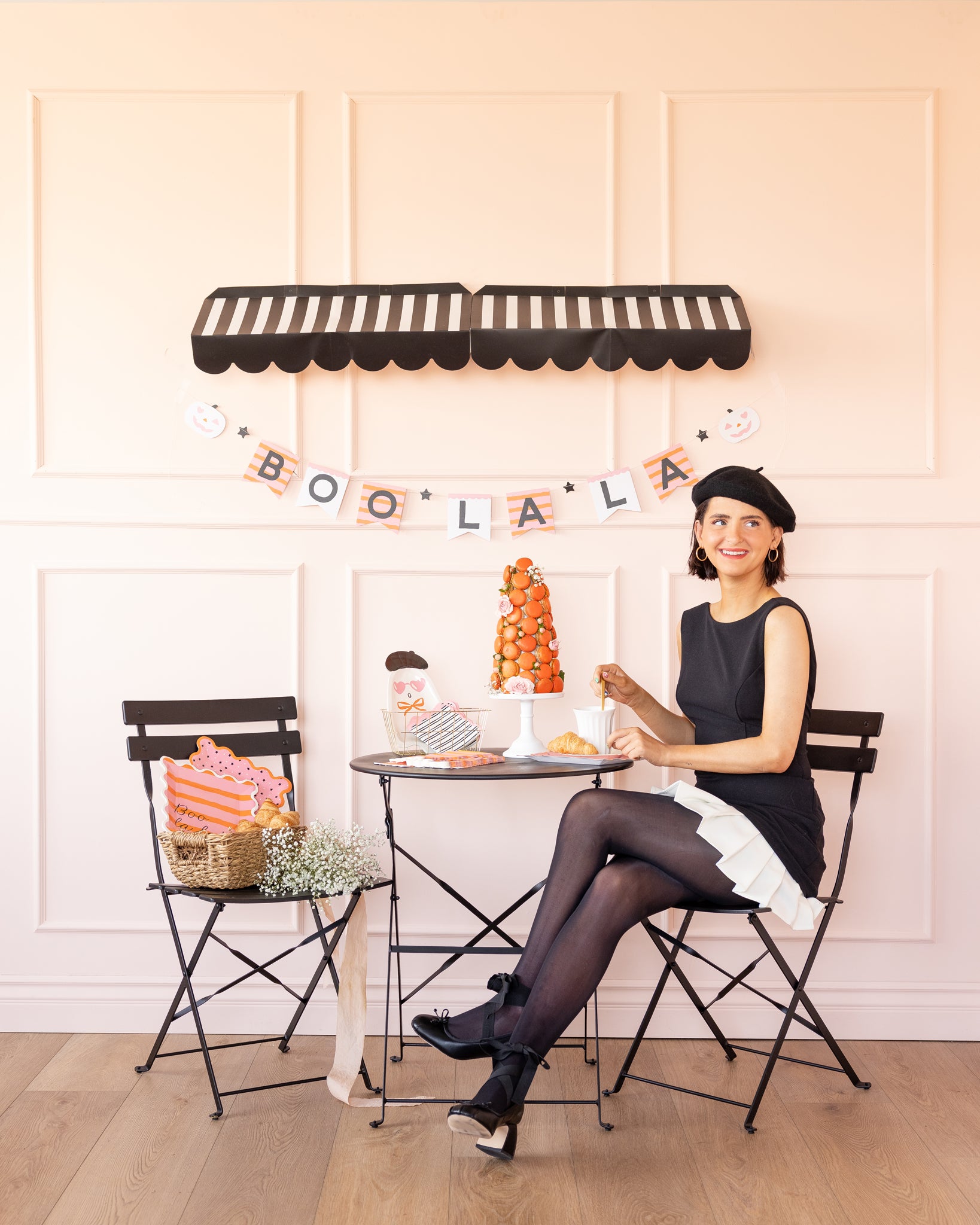 Presale: BOO LA LA GHOST SHAPED PAPER PLATE