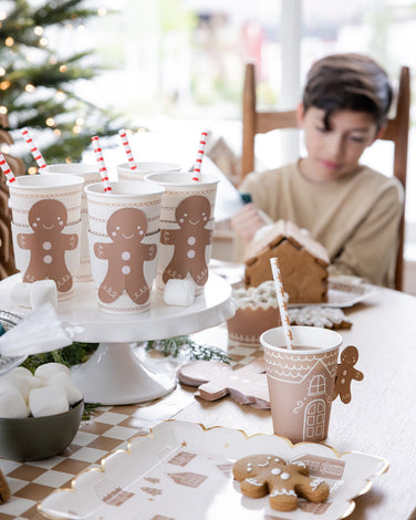 GINGERBREAD TO GO CUP