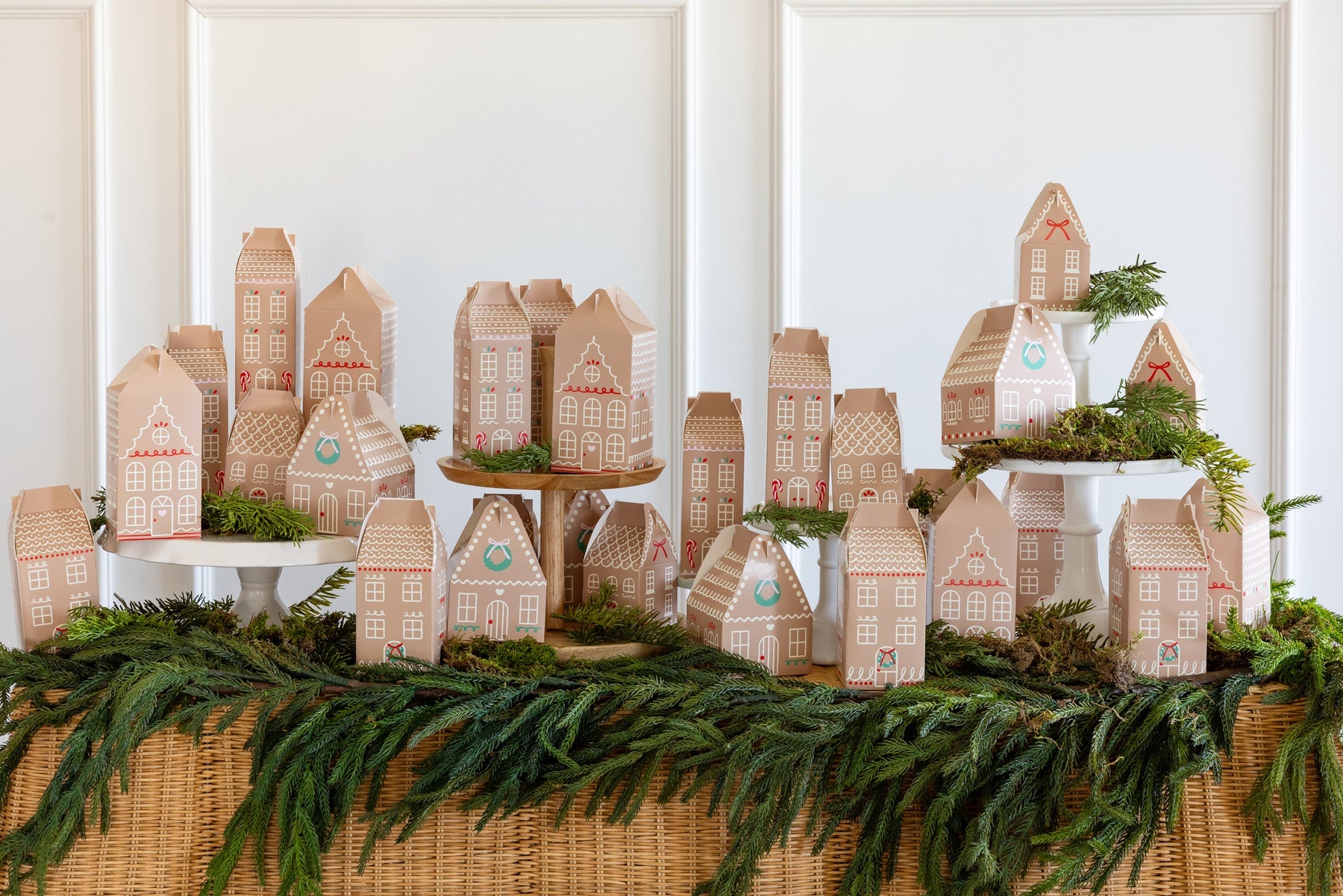 PRESALE: GBD1209 - Gingerbread House Advent Boxes