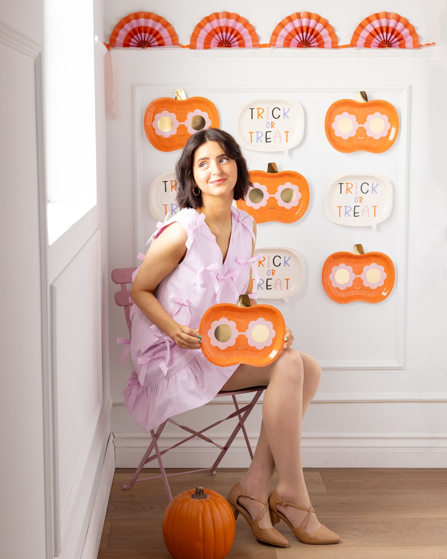 Presale: Groovy Pumpkin Shaped Paper Plate