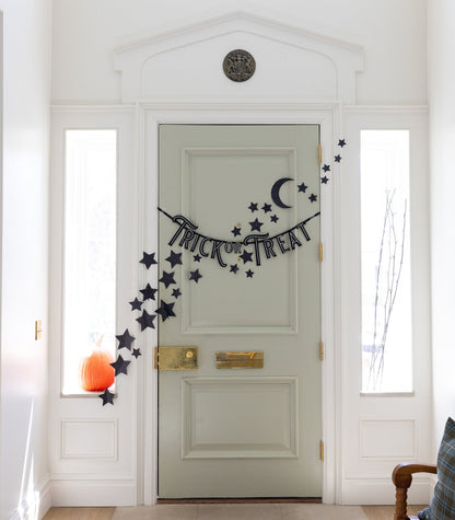 TRICK OR TREAT FELT BANNER