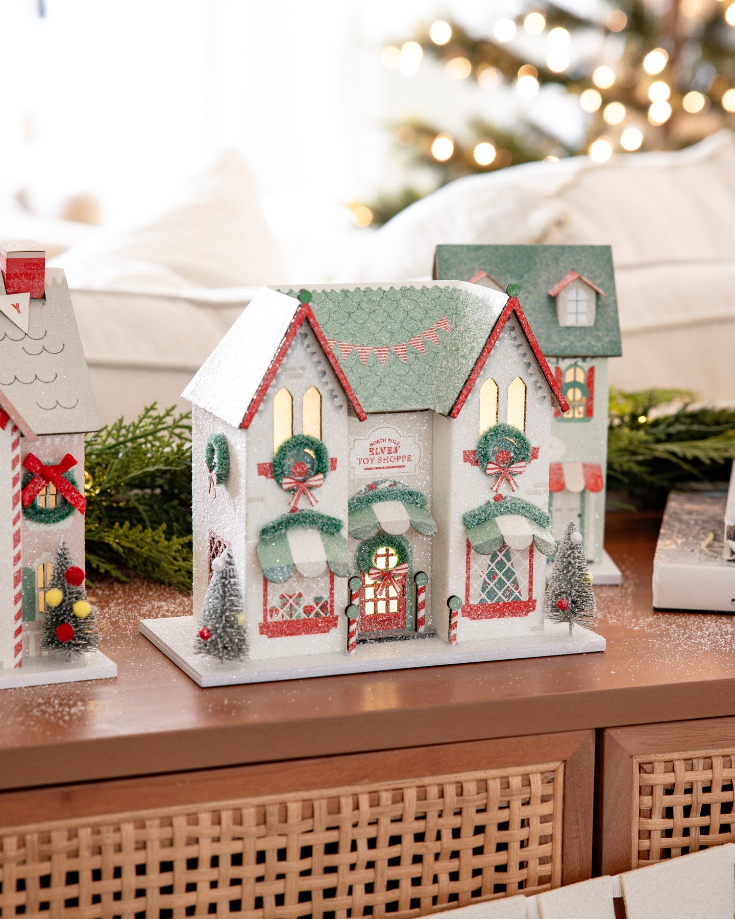 PRESALE: VIL1251 - Elves' Workshop