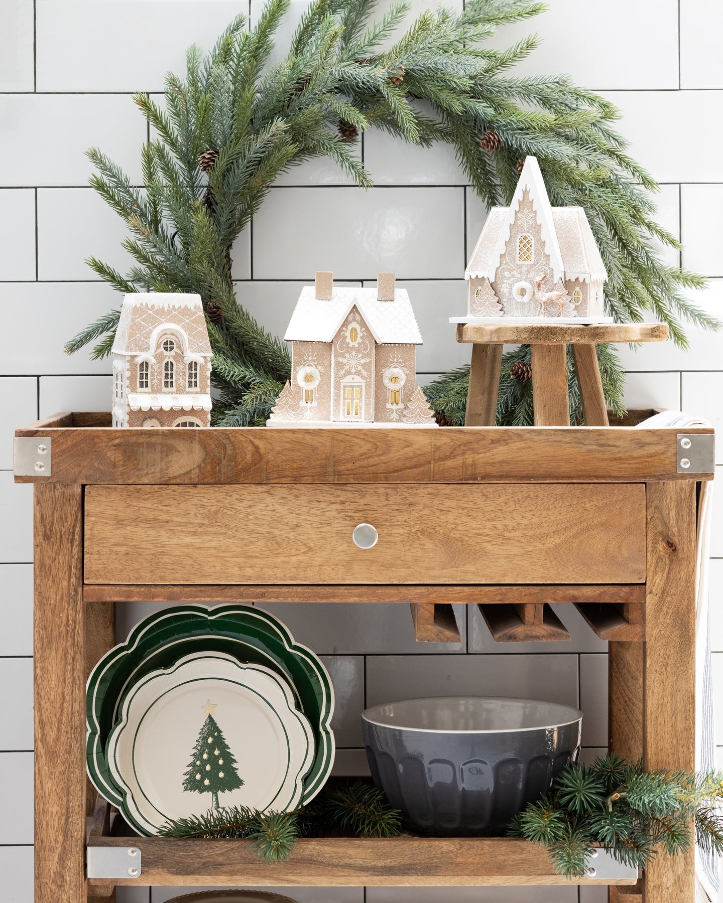 PRESALE: VIL1253 - Gingerbread Shop