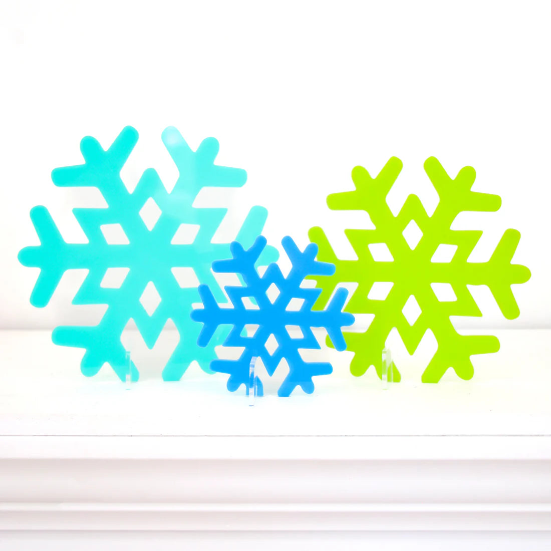 PREORDER: Acrylic Snowflakes - Set of 3 (Choose Color)
