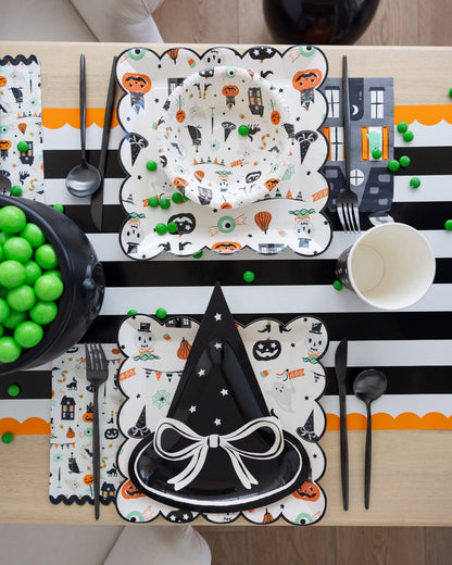 TTS1241 - Witch Hat Shaped Paper Plate