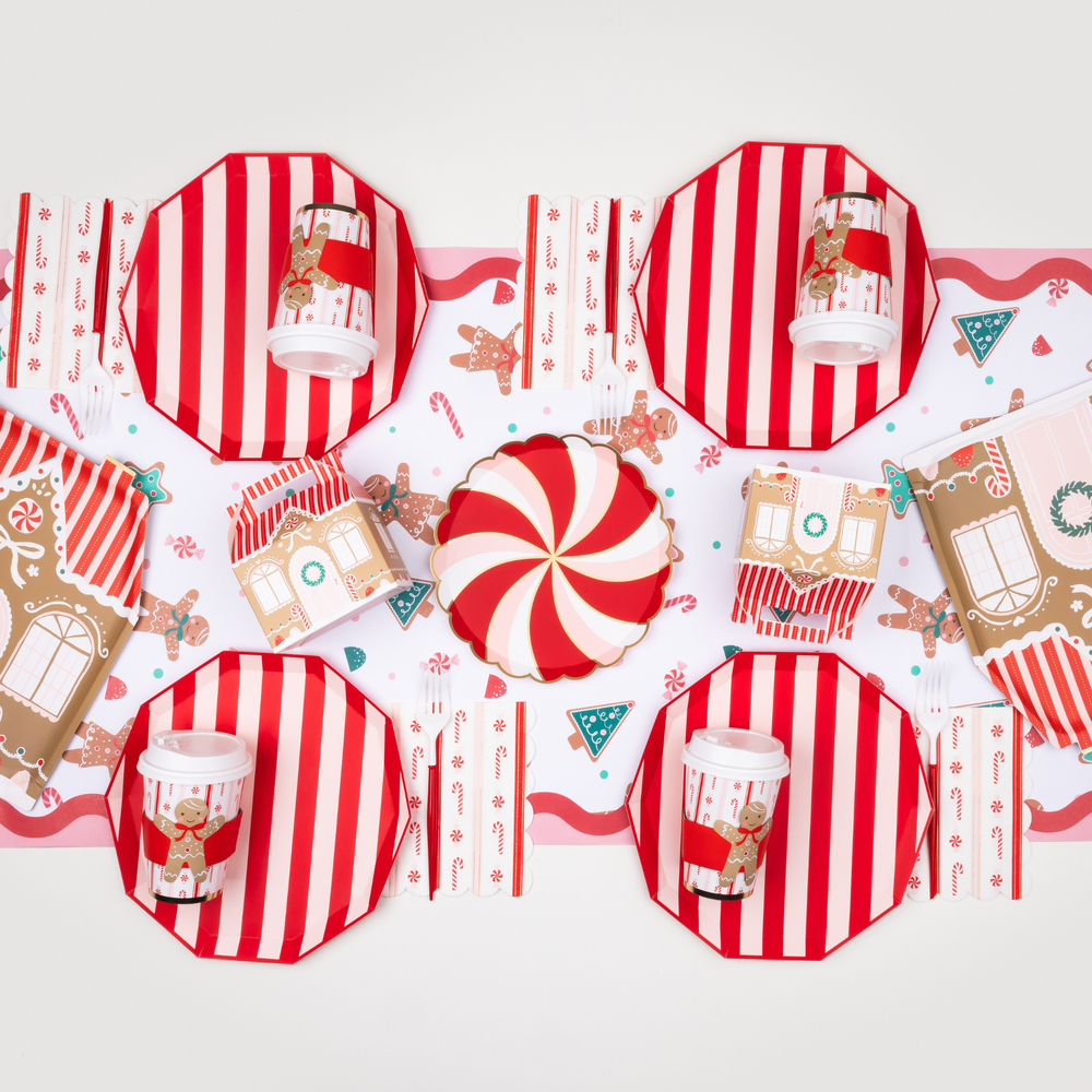 PRESALE: Sweet Gingerbread Hot Cups