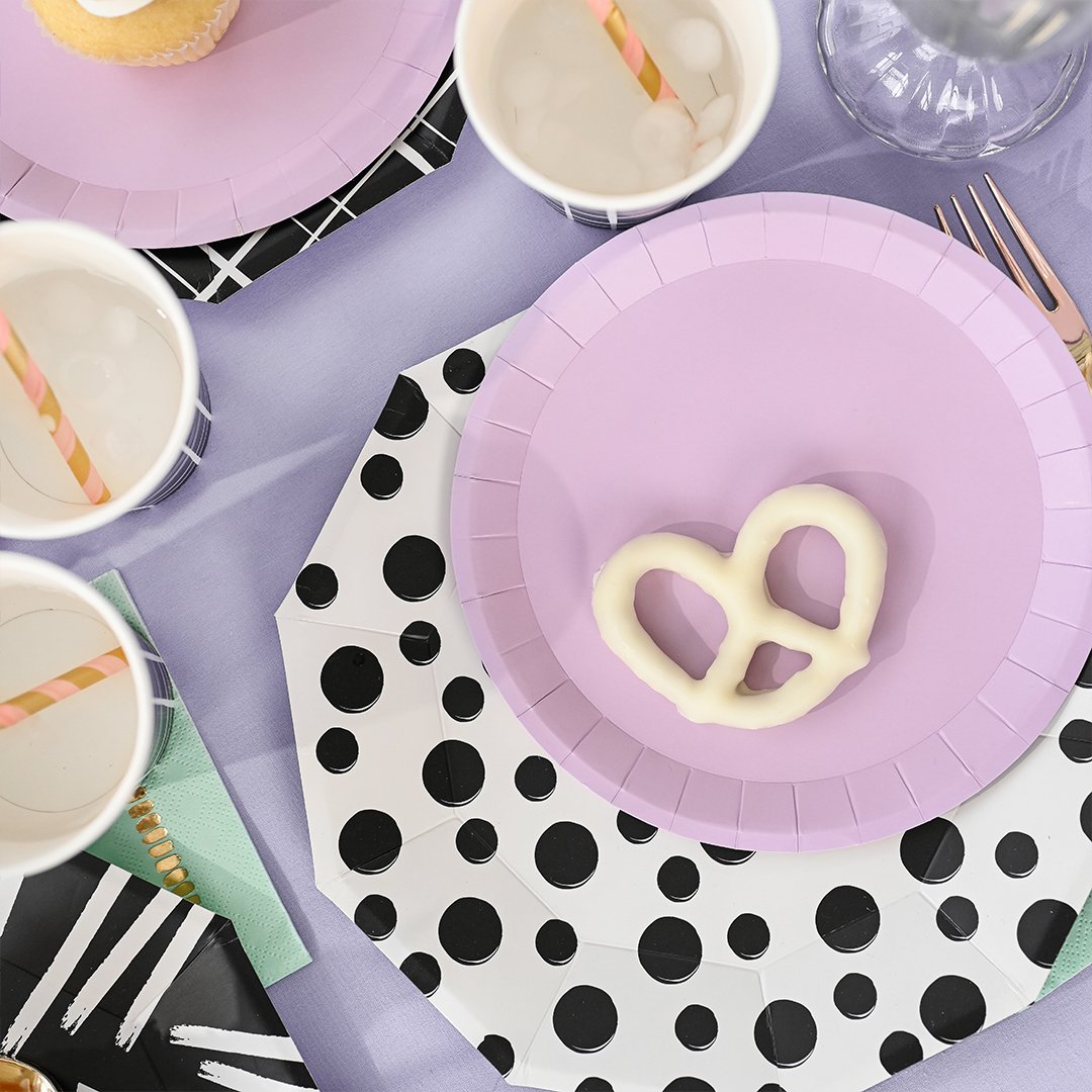 Dashes and Dots Large Plates (10)