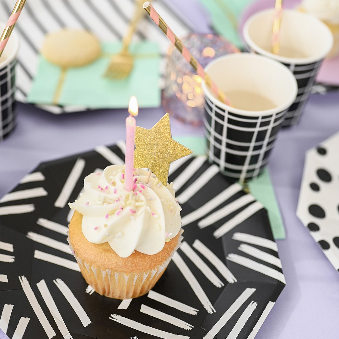 Dashes and Dots Large Plates (10)